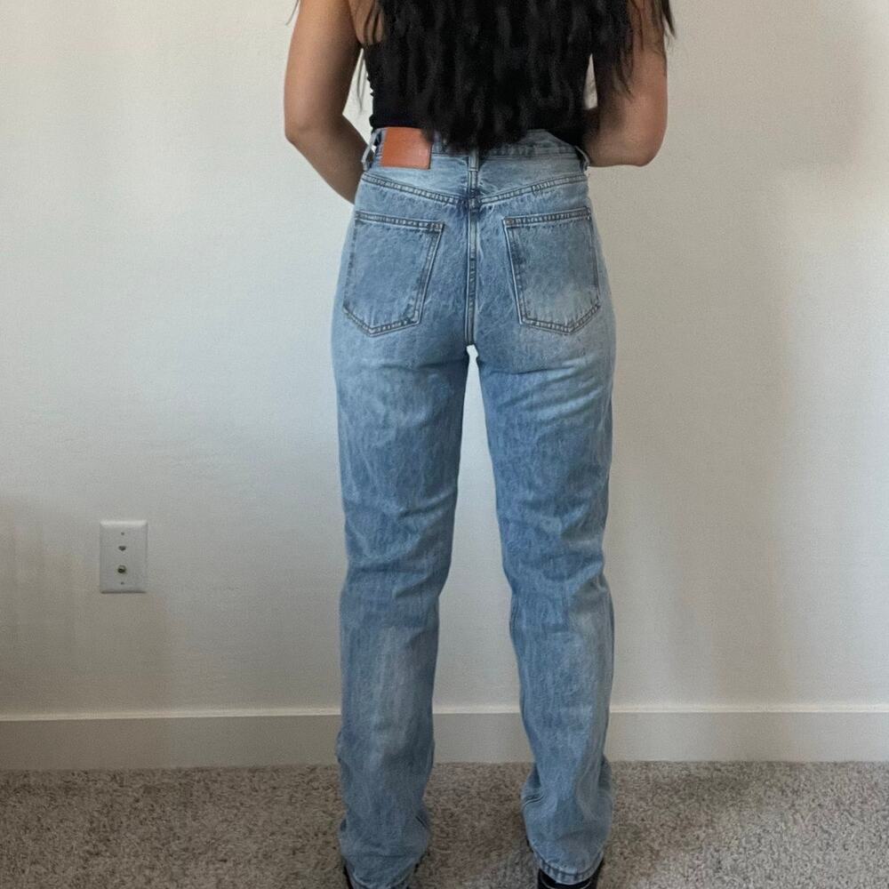 Princess Polly Asymmetrical‎ button front straight leg jeans light wash - Picture 7 of 15